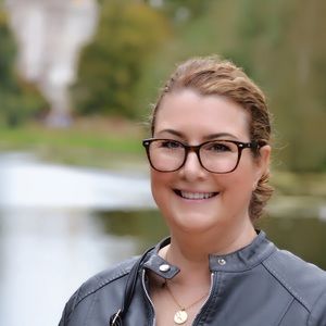 Meet your Posher, Robin